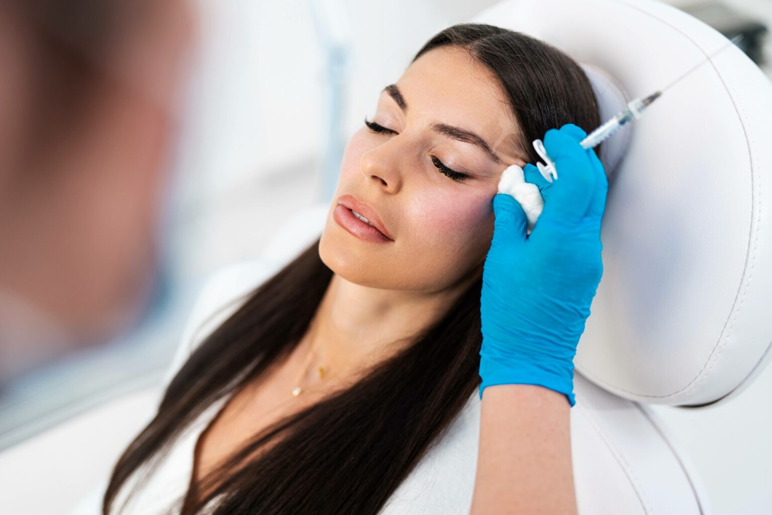 Facial fillers vs Botox: Which Is Right for You?